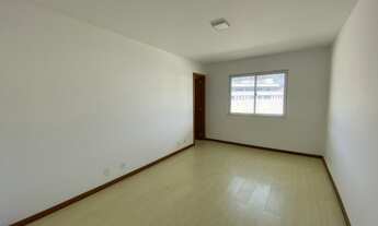 Imagem 6: Cobertura para venda possui 200 metros quadrados com 2 quartos em Várzea - Teresópolis - R