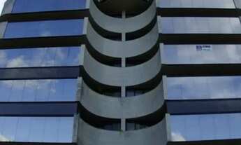 Imagem 1: Apartamento para aluguel e venda tem 800 metros quadrados com 6 quartos.