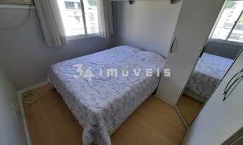 Imagem 7: Excelente localização: quarto e sala com boa infra no prédio. Uma vaga na escritura. Entra