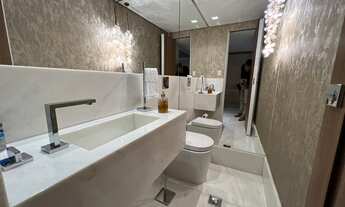 Imagem 2: Apartamento para venda com 240 metros quadrados com 4 quartos em Lourdes - Belo Horizonte