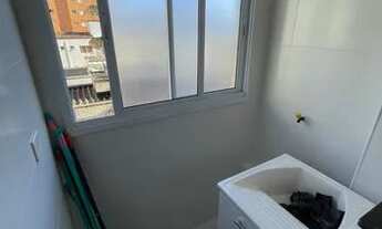 Imagem 3: Apartamento com ampla sacada, mobiliado, 300 mts da praia, edifício novo