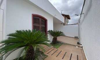 Imagem 2: Casa para aluguel tem 200 metros quadrados com 5 quartos em Pimenta - Crato - Ceará casa