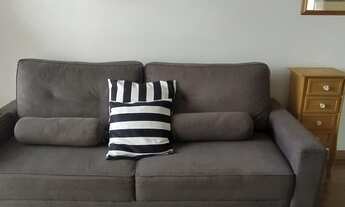 Imagem: Apartamento mobiliado com 2 quartos e sacada