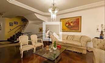 Imagem 6: Casa à Venda - Vila Galvão, 3 Quartos, 525 m2