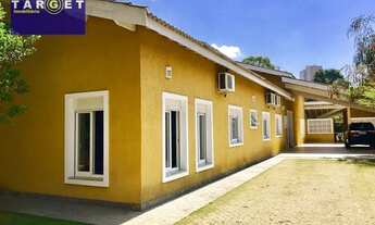 Imagem 4: Linda casa térrea 4 suítes com piscina, ótimo local!