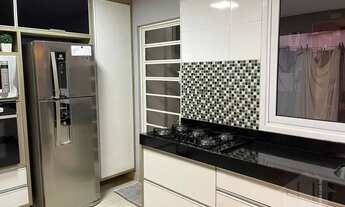 Imagem 4: Sobrado à venda no Condomínio Girassóis 2 no Jardim Morumbi em São José dos Campos-SP