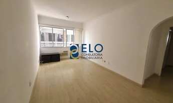 Imagem 2: Dois dormitórios sendo uma suíte, garagem demarcada em prédio com piscina