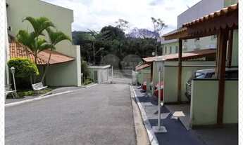 Imagem 5: Linda casa reformada em condomínio