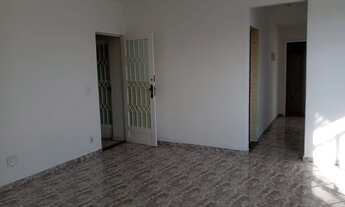 Imagem 2: Amplo apartamento próximo da Av. Min. Edgard Romero, Mercadão de Madureira e Principal Com