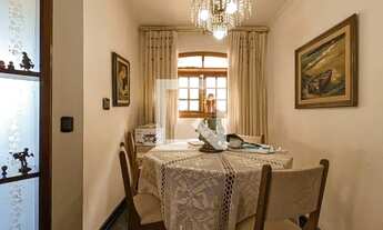 Imagem 5: Casa à Venda - Vila Galvão, 3 Quartos, 525 m2