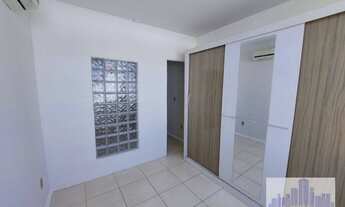 Imagem 2: Apartamento com 1 dormitório para alugar, 43 m² por R$ 890,00/mês - Cristal - Porto Alegre