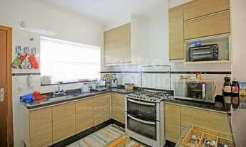 Imagem 5: CASA com piscina e 4 quartos em Peruíbe, no bairro Balneario Sambura