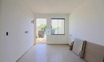 Imagem 3: Sobrado com 3 dormitórios sendo 1 suíte no bairro Figueira, Gaspar!