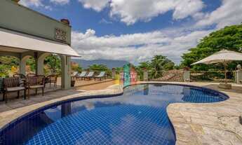 Imagem 2: BELÍSSIMA CASA EM SÃO SEBASTIÃO! OPORTUNDADE ÚNICA!