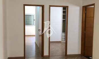 Imagem 2: SãO PAULO - Casa Padrão - Bosque da Saude