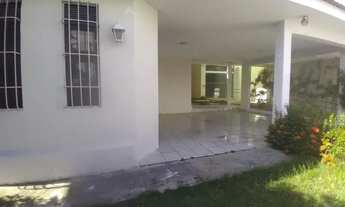 Imagem 2: Casa para aluguel, 4 quartos, 2 suítes, 2 vagas, Lagoa Nova - Natal/RN