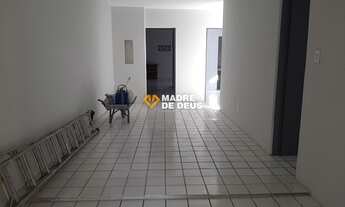 Imagem 2: Casa plana 4 quartos Conj.Martins Soares Moreno