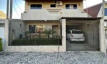 Imagem: Triplex no Campo de Santana. Maravilhoso!