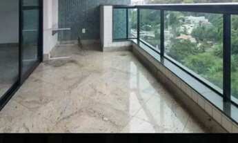 Imagem 4: Edifício Green tower frente morro moreno