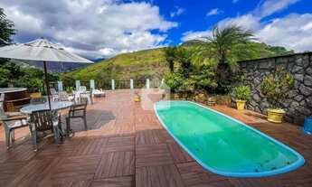 Imagem 4: Casa para venda com 4 quartos, 210m² - Retiro - Petrópolis/RJ