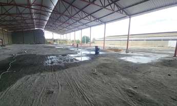 Imagem 6: Galpão 2100m2 com patio de manobra e estacionamento 2000m2. Cia Sul, Simões Filho