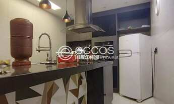 Imagem: Casa à venda, 3 quartos, 1 suíte, 4 vagas