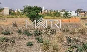 Imagem 2: Terreno plano pronto para construir Cidade Jardim - Araraquara