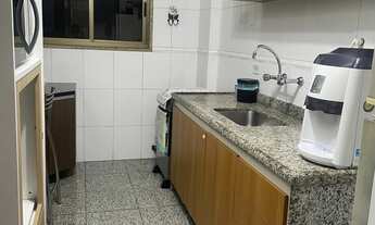 Imagem 2: ALUGO QUARTO MULHERES TRABALHE FORA , NÃO FUMANTE