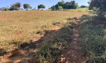 Imagem 2: Terreno em excelente localização!