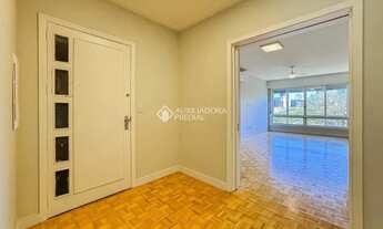 Imagem 5: Imóvel para venda tem 142 metros quadrados com 2 quartos em Três Figueiras - Porto Alegre