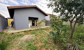 Imagem 3: Casa à Venda em Porangaba/SP 2 Dormitórios Terreno 250 m²