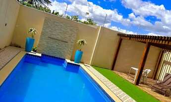 Imagem: Oportunidade! Imóvel de 210m² com 3 Quartos