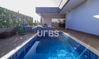 Imagem 6: Casa Térrea de Esquina no Jardins Nápoles Exclusividade e Conforto em Cada Detalhe