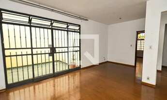 Imagem: Casa à Venda - Cidade Nova, 3 Quartos