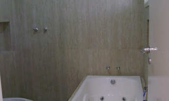 Imagem 6: Excelente casa em condomínio fechado com segurança 24 horas!