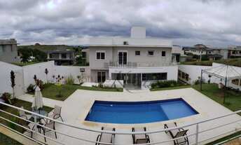 Imagem 2: Casa de condomínio sobrado para venda tem 320 metros quadrados com 5 quartos