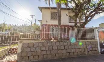 Imagem: PORTO ALEGRE - Casa Padrão - Glória