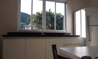 Imagem 2: Aluga-se duas kitnets no bairro Campeche semi-mobiliada