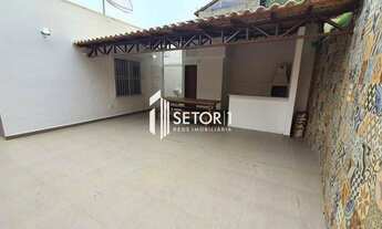 Imagem 3: Casa Duplex para venda com 3 quartos em Jardim do Sol - Juiz de Fora - MG