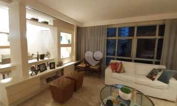 Imagem 6: Paissandu- Impecável - quadra da praia - reformado - luxuoso - original 4 dorm - 2 suites