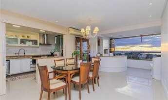 Imagem 6: Apartamento de 3 dormitórios, suíte e 2 vagas de garagem no bairro Menino Deus em Porto Al