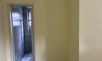 Imagem 5: Alugo Kitnet com garagem - Tabuazeiro