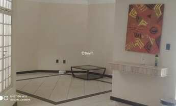 Imagem 3: Ótima casa com 3 quarto para locação no Bairro Santa Mônica