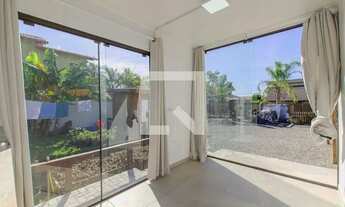 Imagem 5: Apartamento para Aluguel - Rio Tavares, 1 Quarto, 30 m2