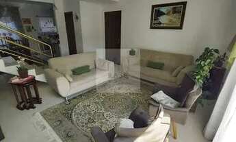 Imagem 6: Sobrado na região do Santa Cândida