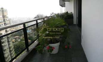 Imagem 7: União perfeita com seus 330m² e incomparável área verde do condomíno Santa Elena