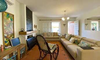 Imagem 6: Elegance Imóveis: Belíssima casa térrea com 3 dormitórios, amplo pátio privativo, no coraç