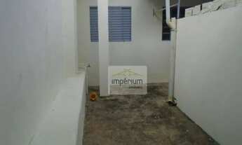 Imagem 3: Casa com 2 dormitórios para alugar, 40 m² por R$ 815,00/mês - Antônio Zanaga I - Americana