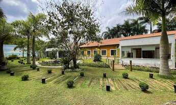 Imagem 6: Casa térrea rustica com espaço gourmet, piscina e bosque privativos, 4 suítes, 10 vagas na