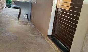 Imagem 3: VENDO!! LOTE COM DUAS CASAS